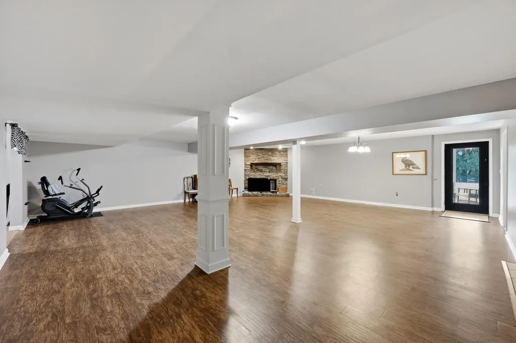 205 Revere Way Versailles KY 40383