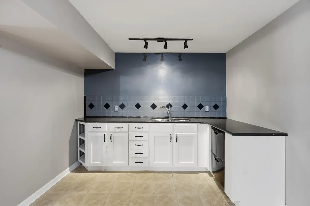 205 Revere Way Versailles KY 40383