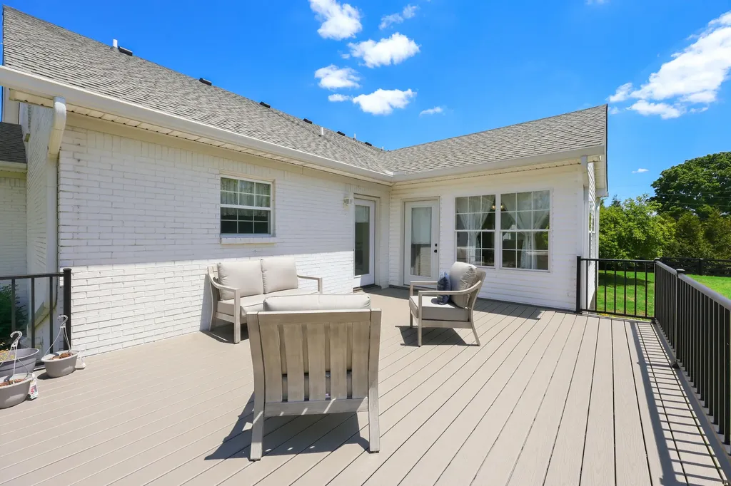 205 Revere Way Versailles KY 40383