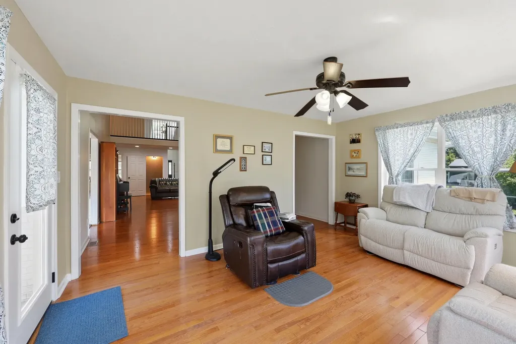 205 Revere Way Versailles KY 40383