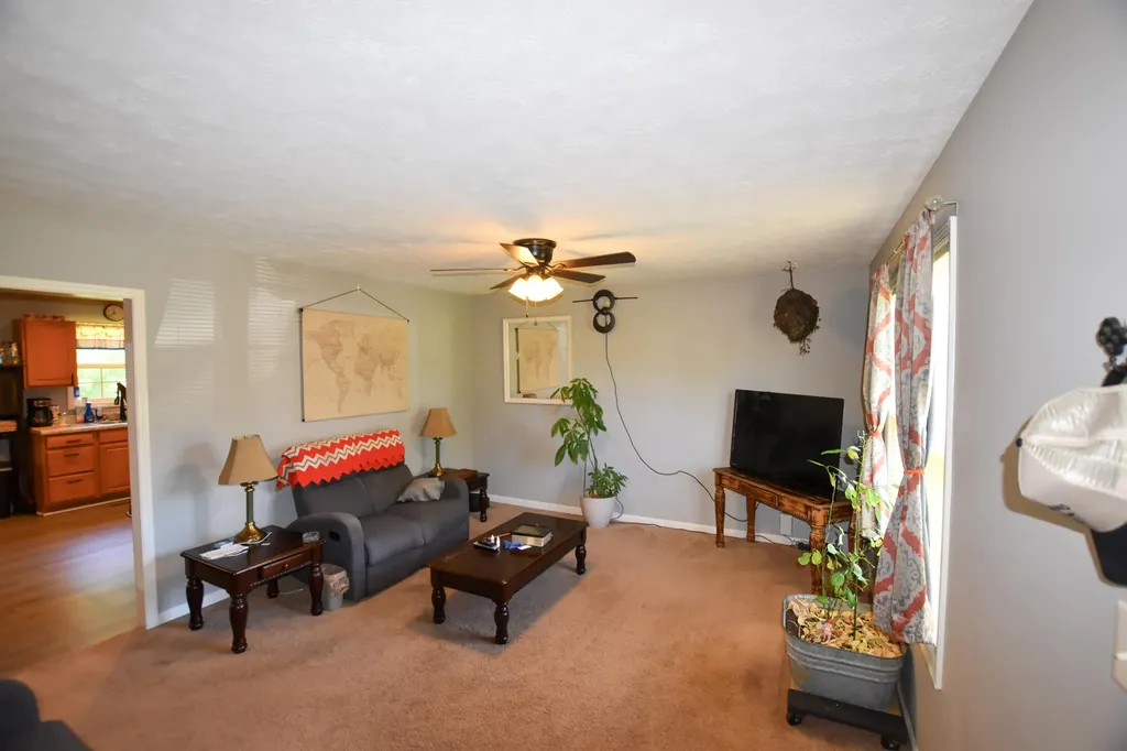 66 Leisure Lane Olympia KY 40358