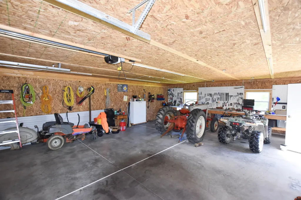 66 Leisure Lane Olympia KY 40358