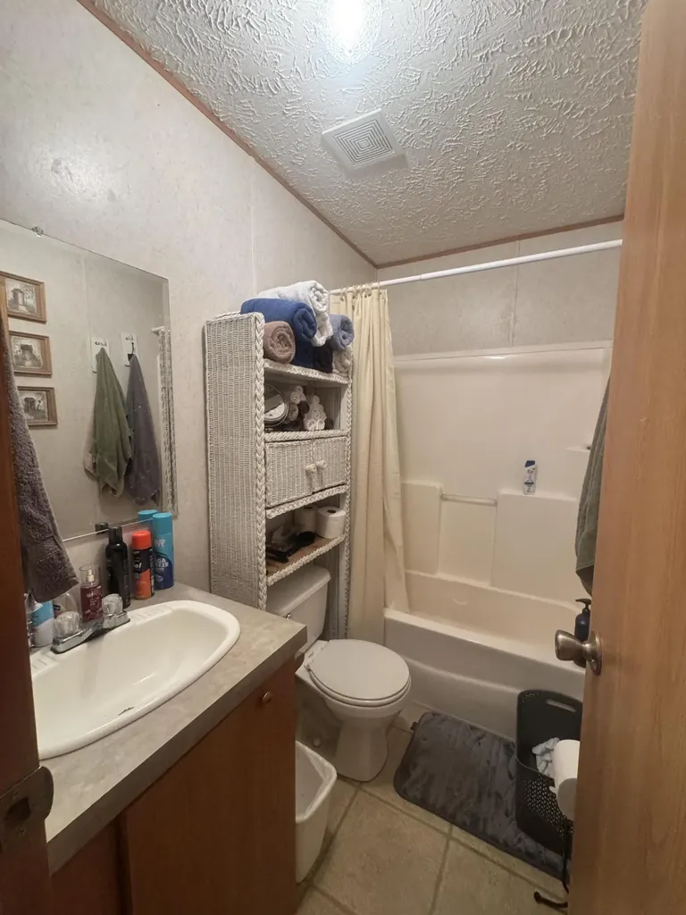 805 State Highway 1611 Russell Springs KY 42642