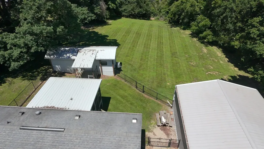 805 State Highway 1611 Russell Springs KY 42642