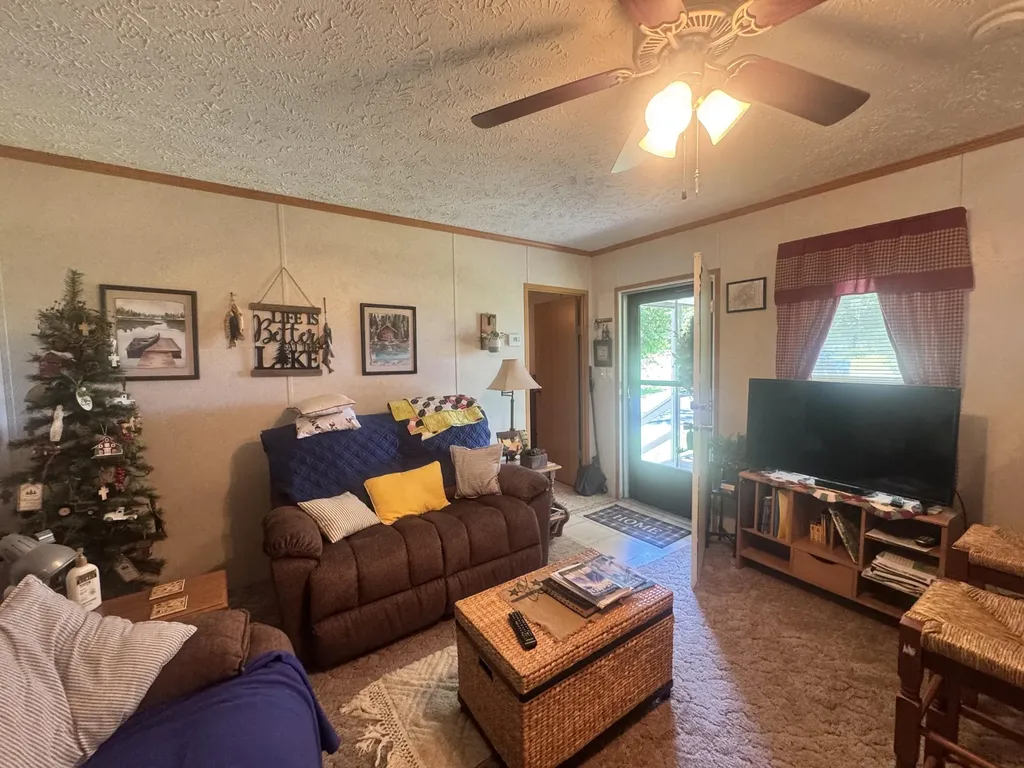 805 State Highway 1611 Russell Springs KY 42642