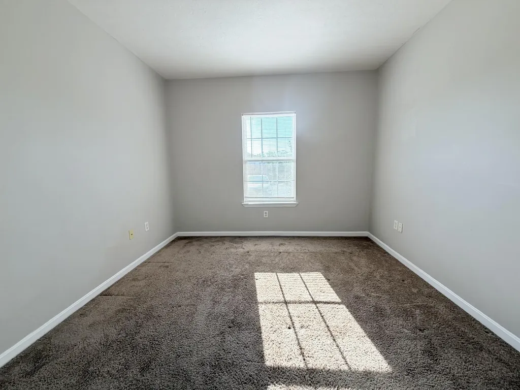 135 Woods Trail Richmond KY 40475