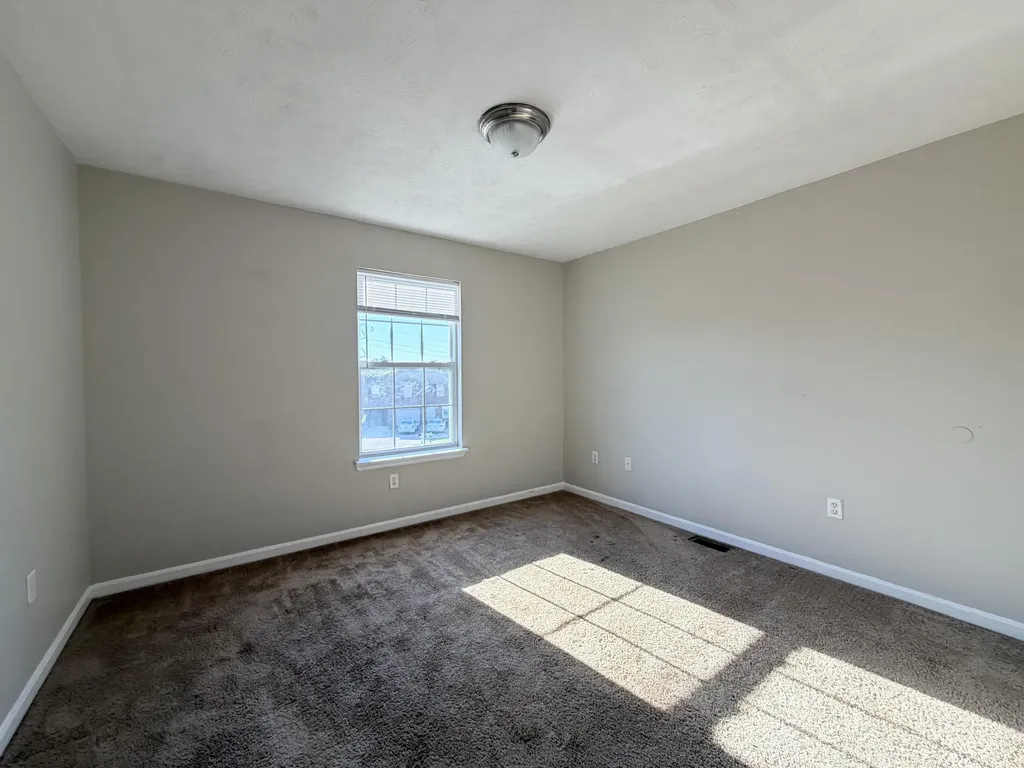 135 Woods Trail Richmond KY 40475