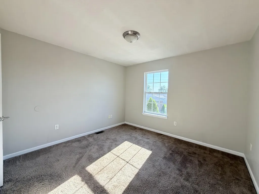 135 Woods Trail Richmond KY 40475