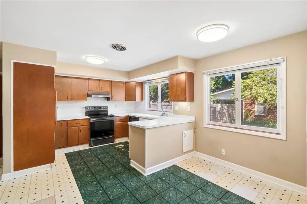 3287 Nantucket Drive Lexington KY 40502