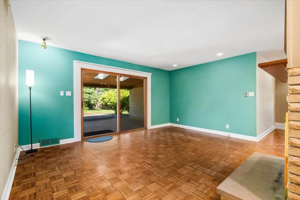 3287 Nantucket Drive Lexington KY 40502