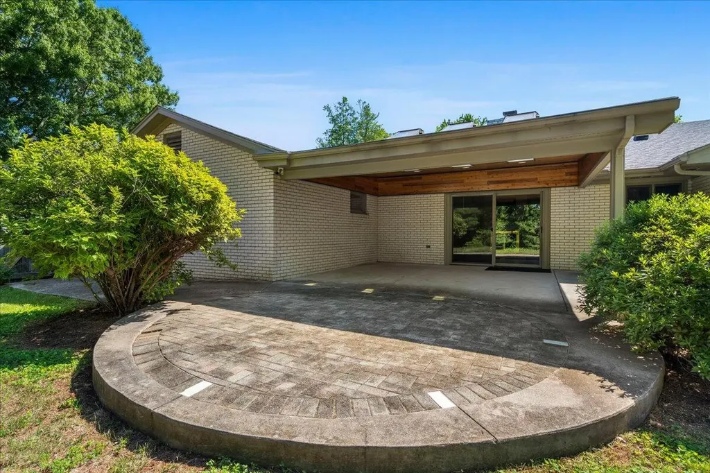 3287 Nantucket Drive Lexington KY 40502