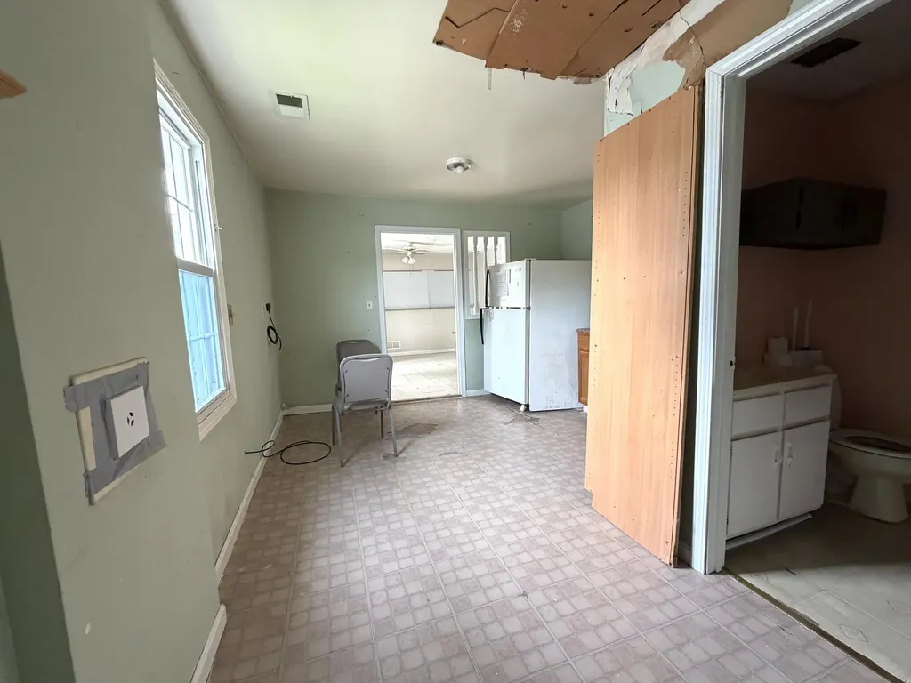 165 Eminence Avenue Harrodsburg KY 40330