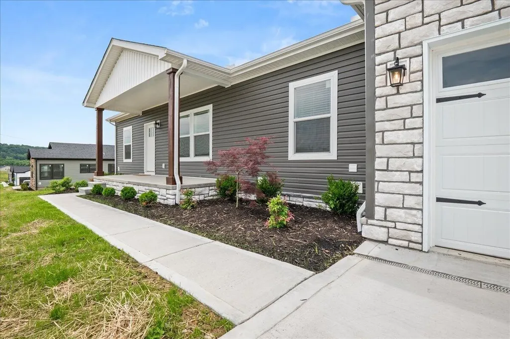 505 Sam Black Road London KY 40741