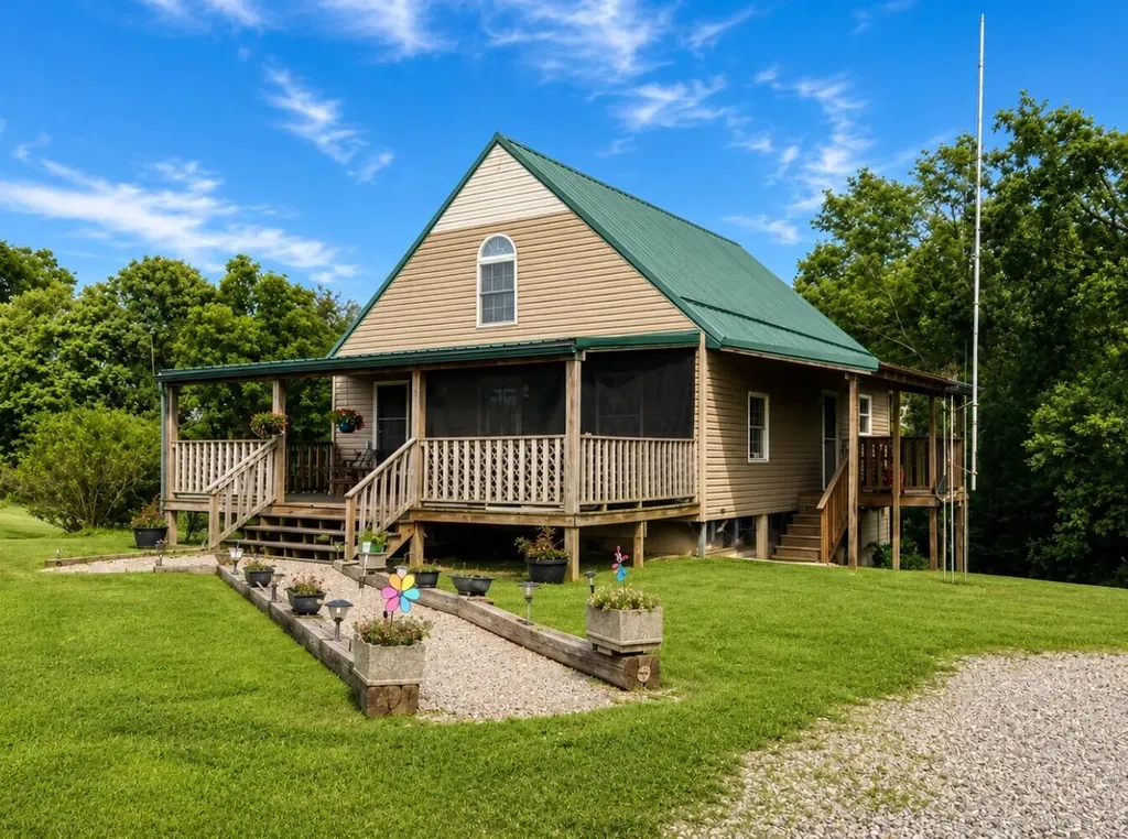 1874 Ogden Ridge Road Mount Olivet KY 41064