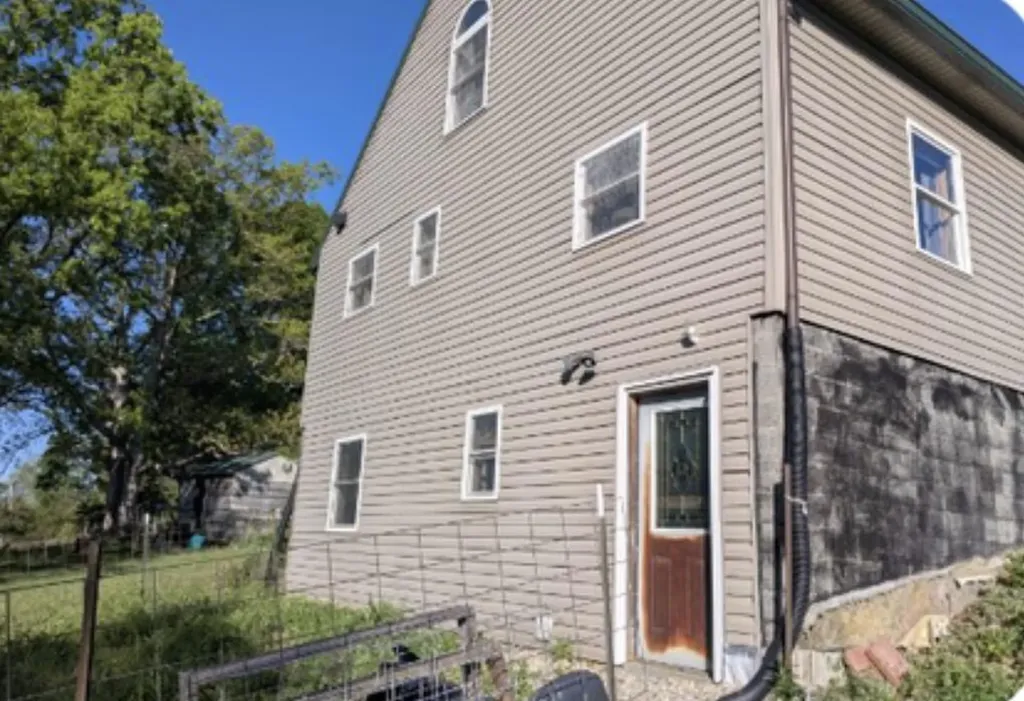 1874 Ogden Ridge Road Mount Olivet KY 41064