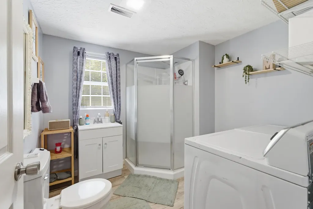 2255 S Tree Tower Road Sand Gap KY 40481