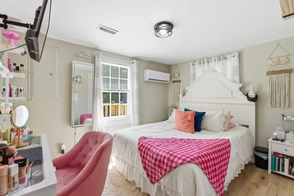 2255 S Tree Tower Road Sand Gap KY 40481
