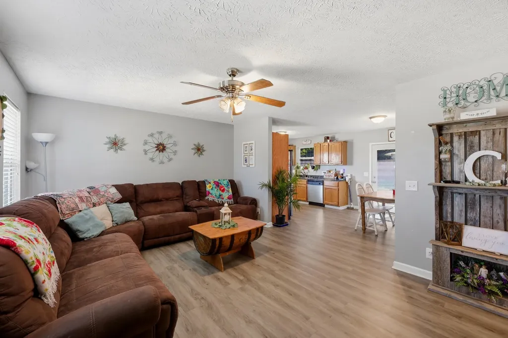 258 Hunter Ridge Drive Lawrenceburg KY 40342