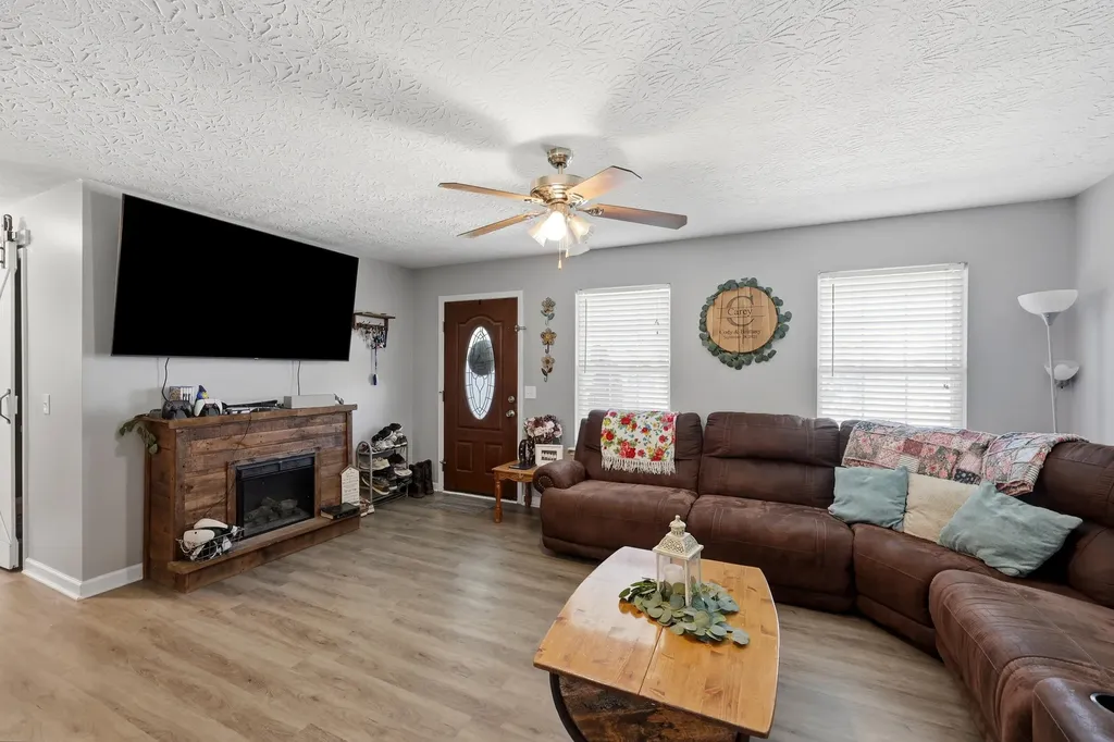 258 Hunter Ridge Drive Lawrenceburg KY 40342