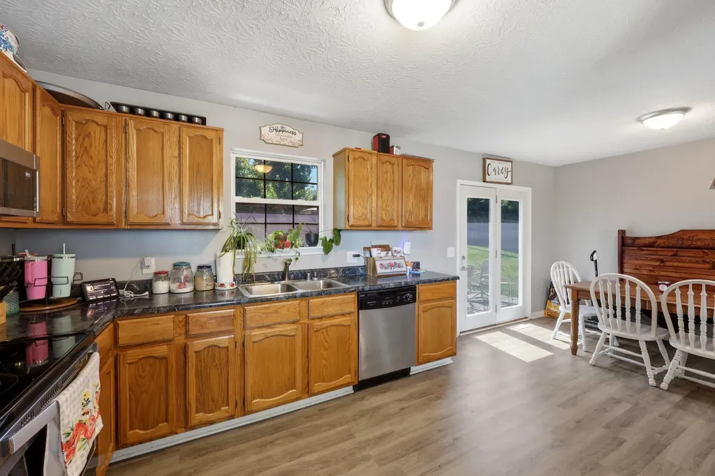 258 Hunter Ridge Drive Lawrenceburg KY 40342