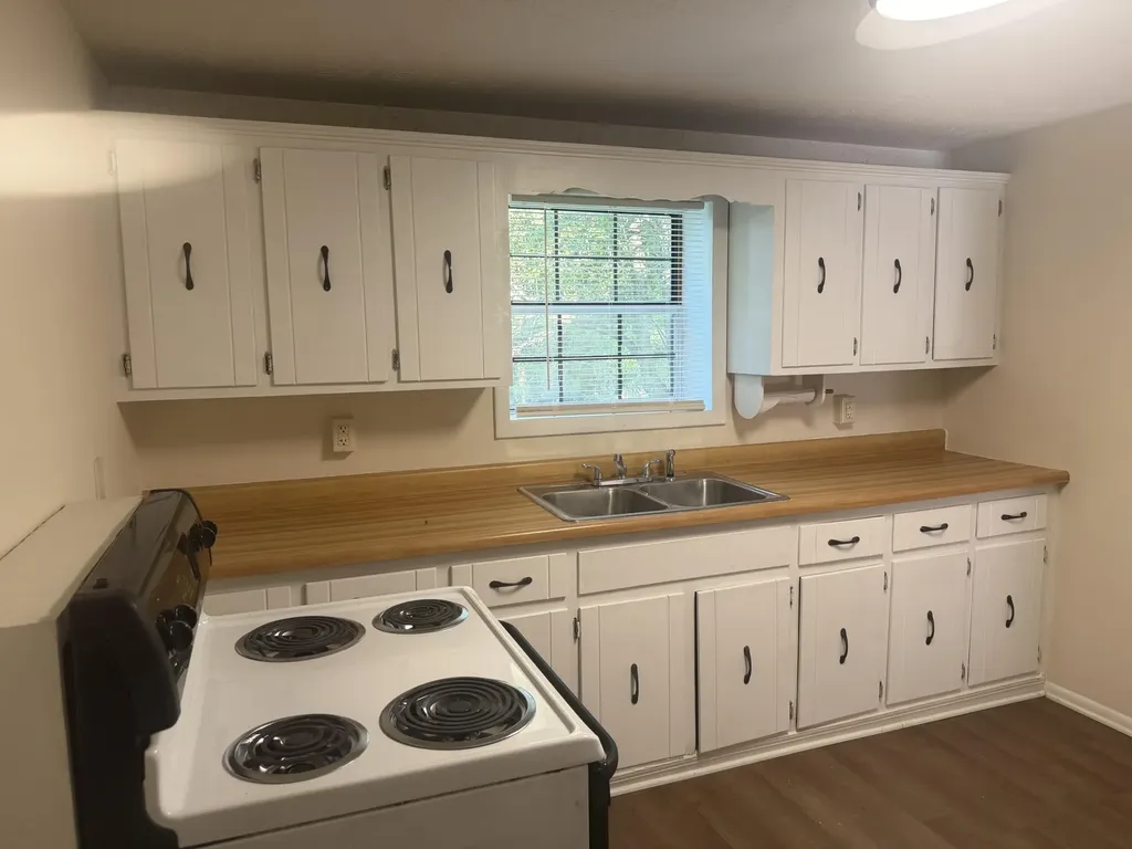 48 London Avenue Corbin KY 40701