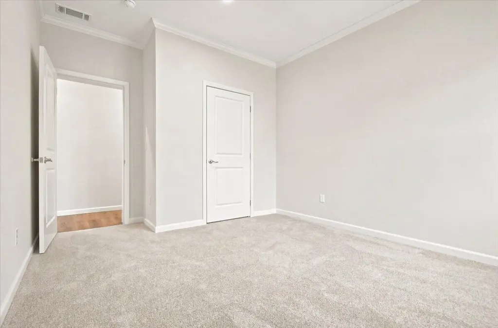 807 Sam Black Road London KY 40741