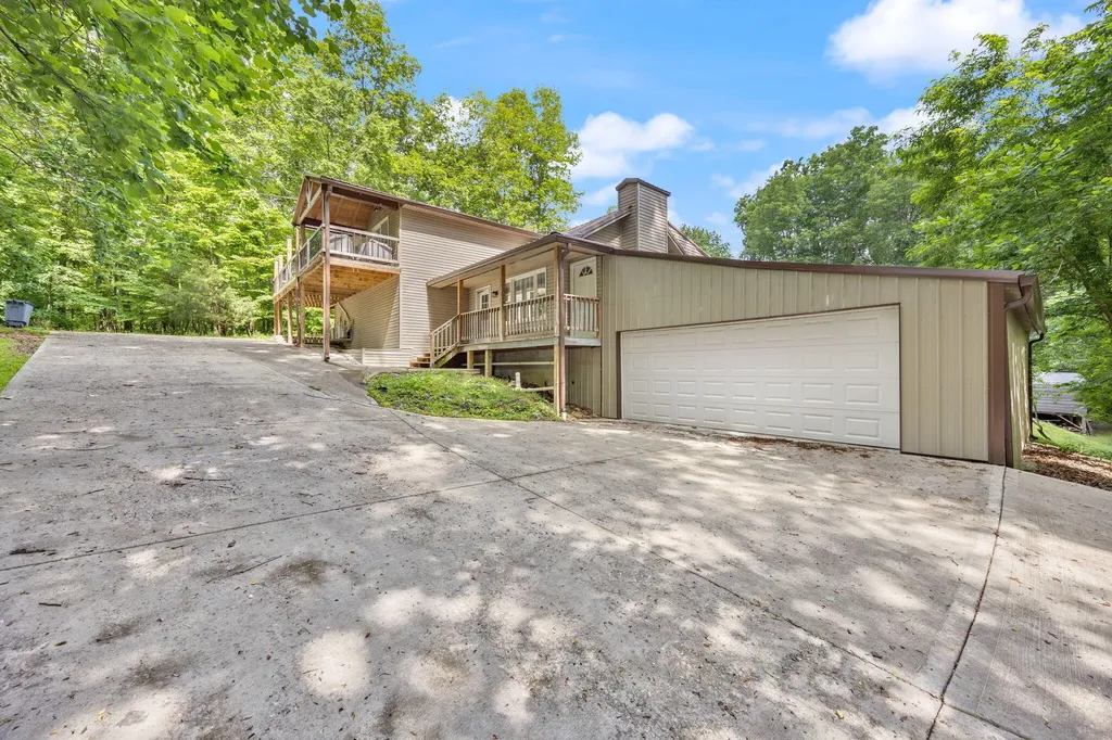 246 Fox Run Road Nancy KY 42544