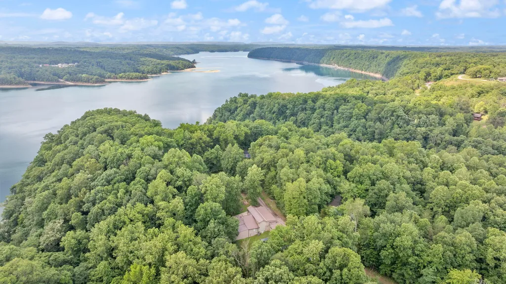 246 Fox Run Road Nancy KY 42544