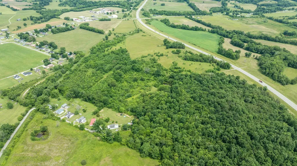 192 Fletcher Lane Crab Orchard KY 40419