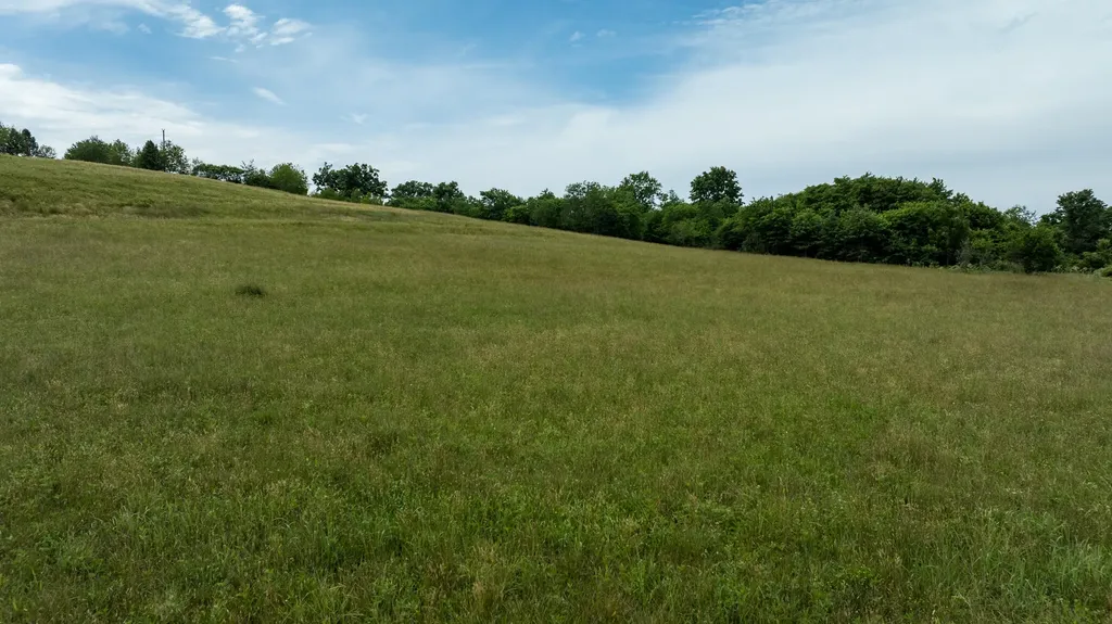 192 Fletcher Lane Crab Orchard KY 40419