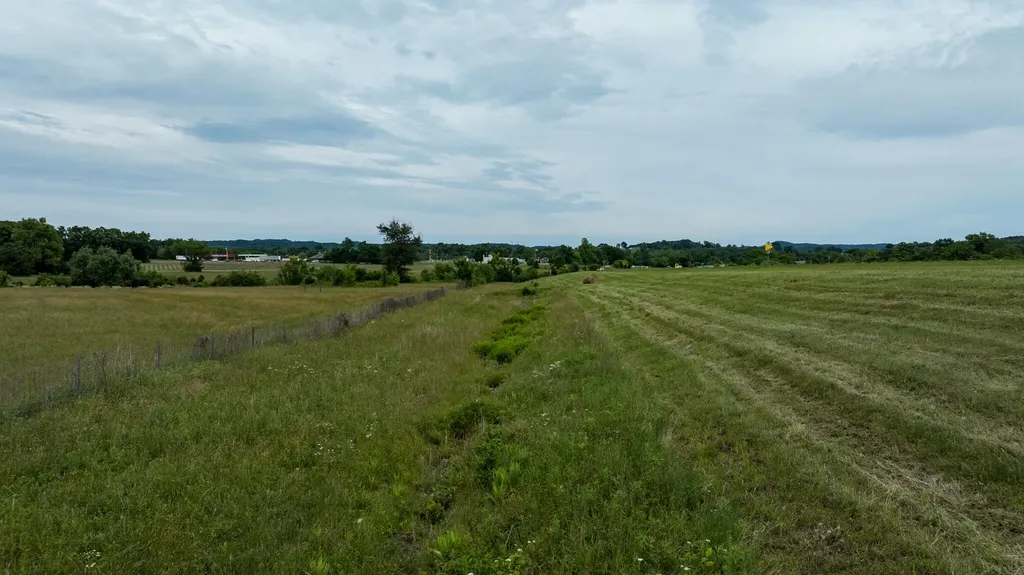 192 Fletcher Lane Crab Orchard KY 40419