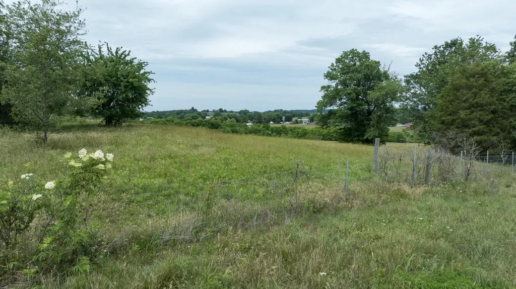 192 Fletcher Lane Crab Orchard KY 40419