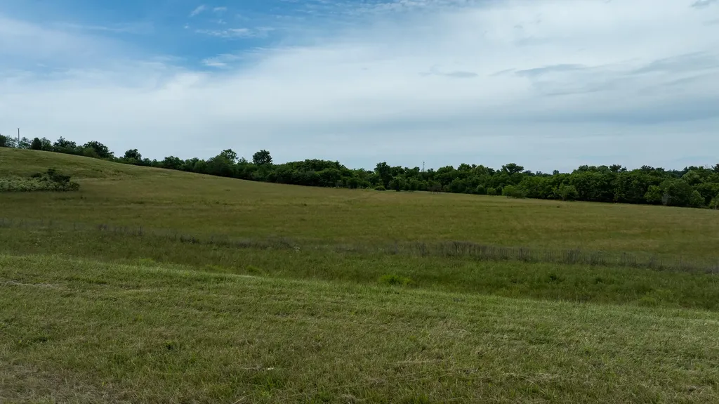 192 C Fletcher Lane Crab Orchard KY 40419