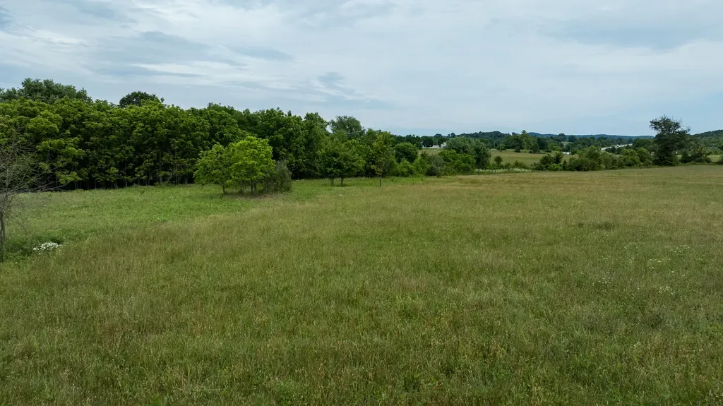 192 C Fletcher Lane Crab Orchard KY 40419