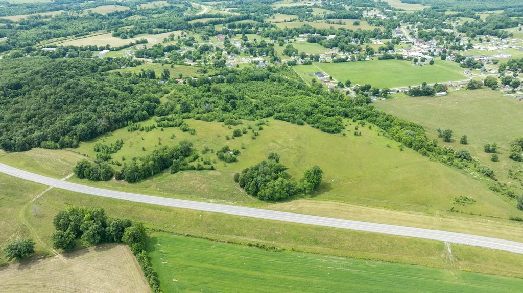 192 C Fletcher Lane Crab Orchard KY 40419