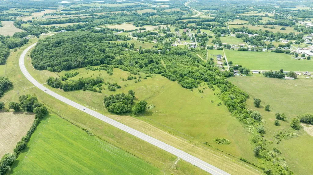 192 C Fletcher Lane Crab Orchard KY 40419