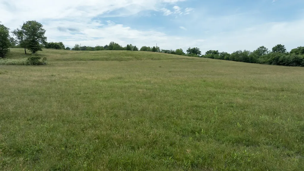 192 C Fletcher Lane Crab Orchard KY 40419