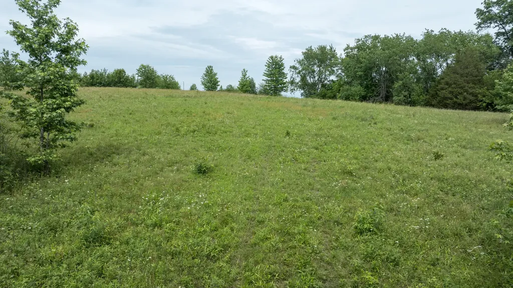 192B Fletcher Lane Crab Orchard KY 40419