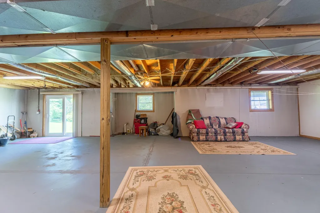 634 Josh Hill Road Pine Knot KY 42635