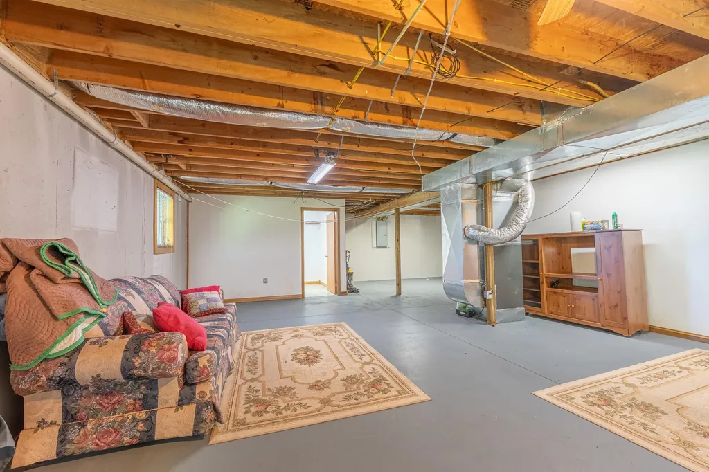 634 Josh Hill Road Pine Knot KY 42635