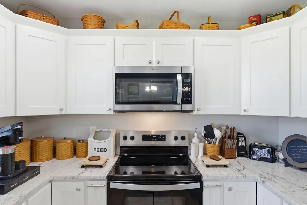 267 Brook Cove Berea KY 40403