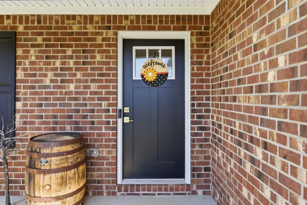 267 Brook Cove Berea KY 40403