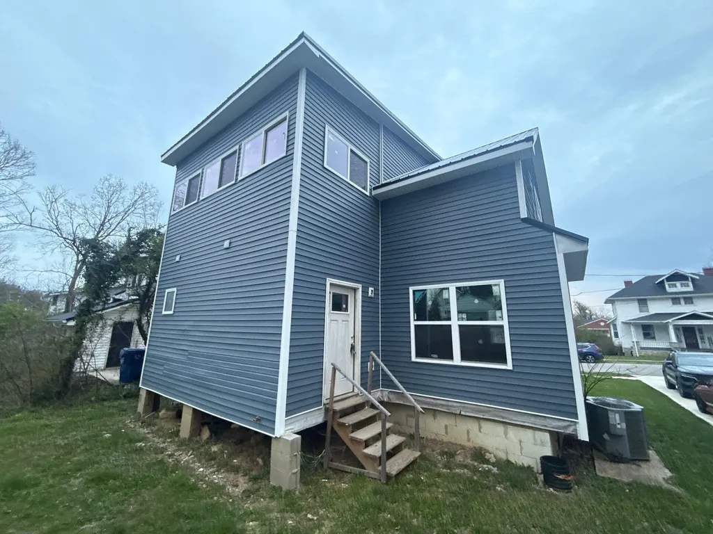 310 W Hickman Street Winchester KY 40391