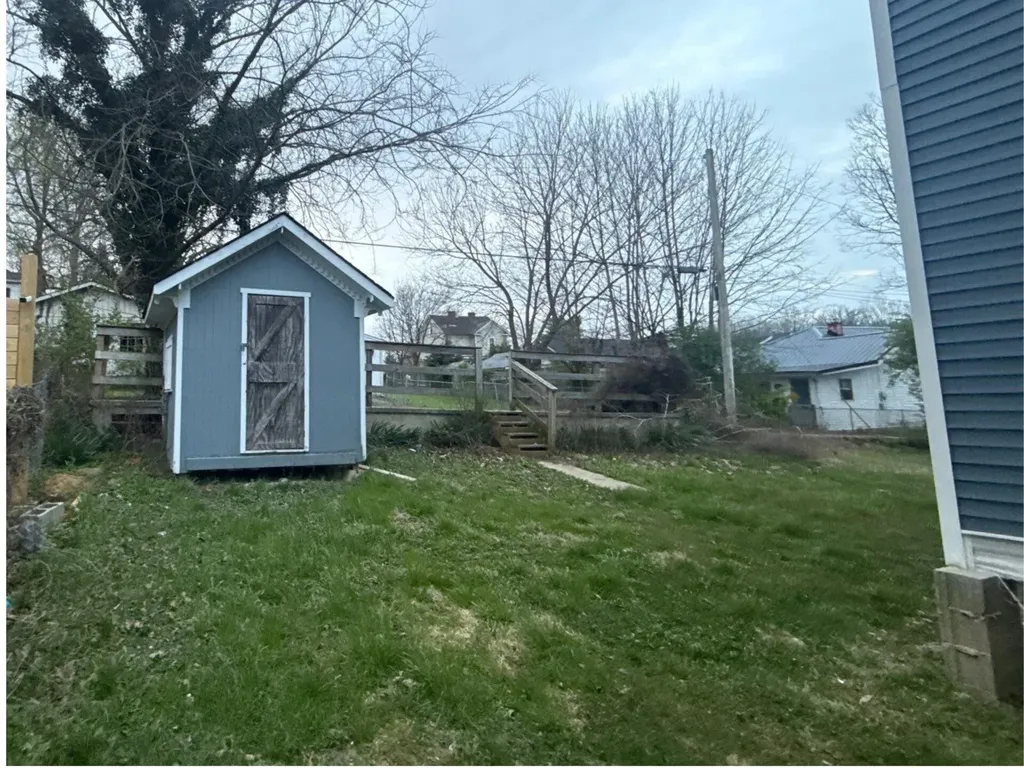 310 W Hickman Street Winchester KY 40391