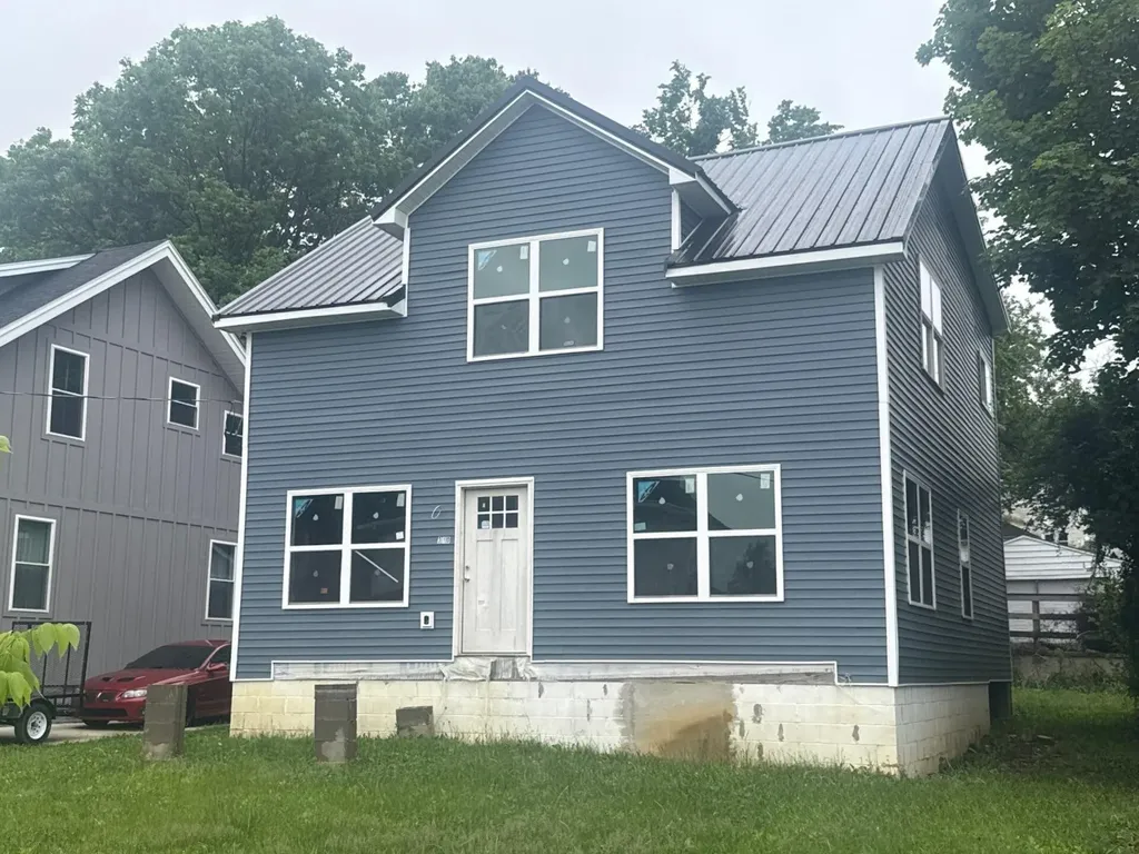 310 W Hickman Street Winchester KY 40391