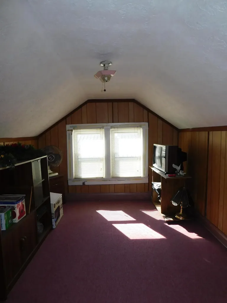 53 Redbud Court Evarts KY 40828