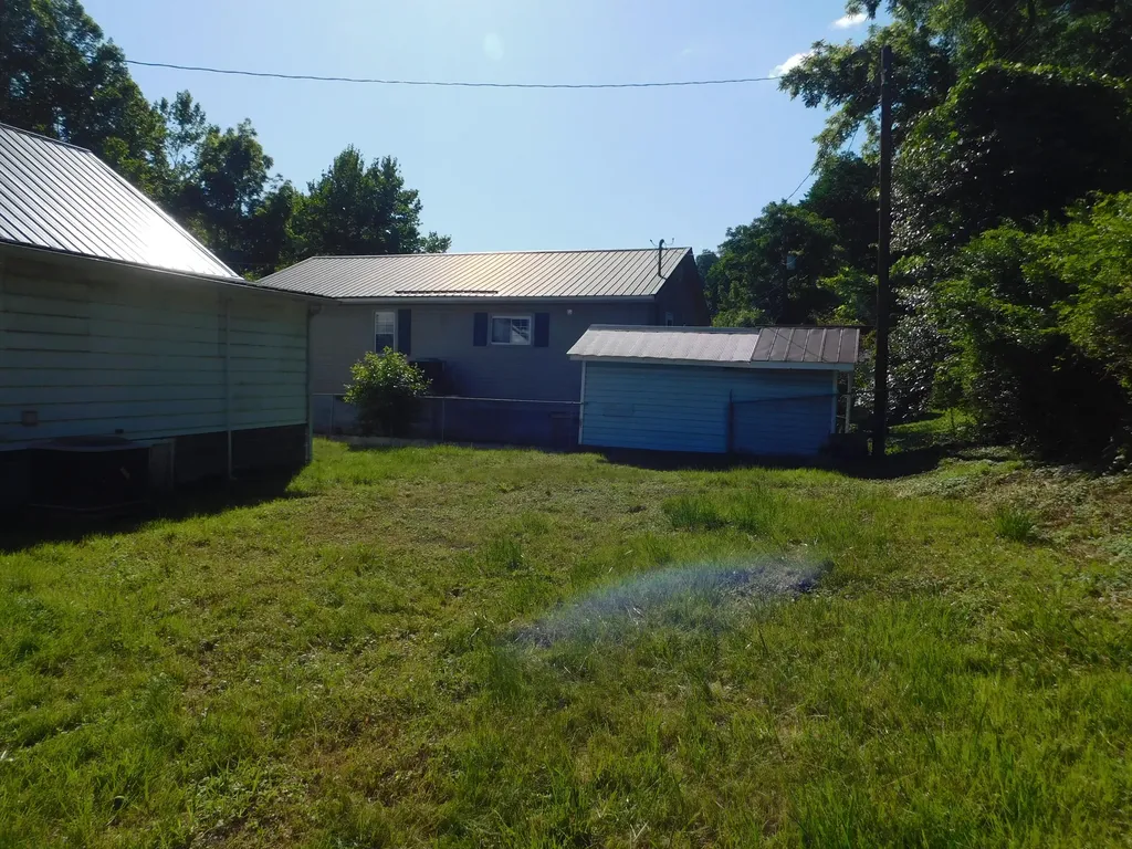 53 Redbud Court Evarts KY 40828