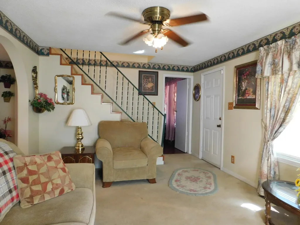 53 Redbud Court Evarts KY 40828