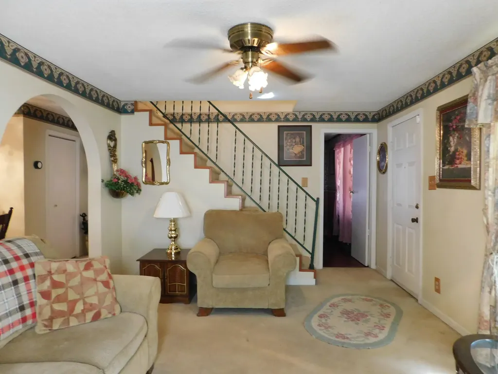 53 Redbud Court Evarts KY 40828