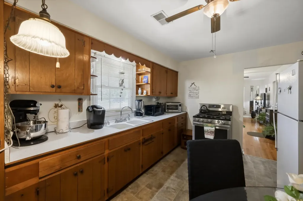 650 Walnut Meadow Road Berea KY 40403